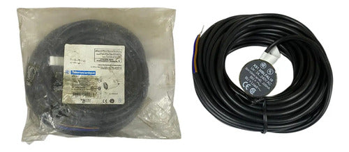 Sensor Indutivo Pnp Sn10mm Xs130blfal10 Telemecanique