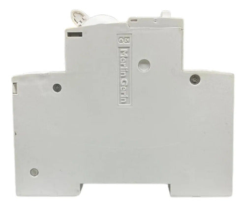 Disjuntor Diferencial 1p+n 16a C 30ma A9d37616 Schneider