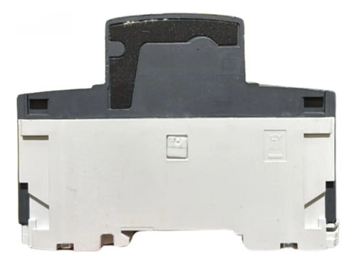 Disjuntor Trippolar Ng125n Curva C 20a 18634 Schneider