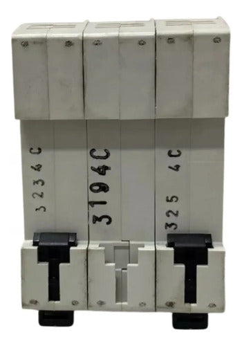 Disjuntor Tripolar 4a 10ka Faz-3-c4 Moeller