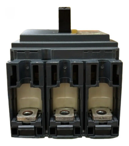 Disjuntor Termomagnético Nsx250f Lv431631 200a 3p Schneider