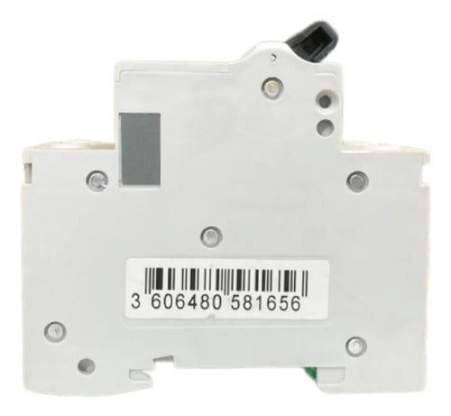 Disjuntor Termomagnetico 63a 2p K32a2c63 Schneider