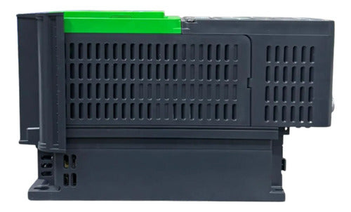 Inversor Atv930u22n4 2.2kw Ip21 380/480v Schneider 380/480v
