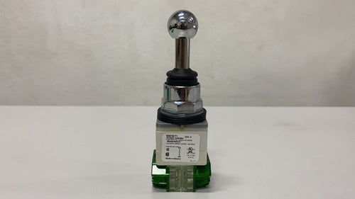 Manipulador 30mm Metalico 3 Pos. Com Ret Schneider 9001k71h7