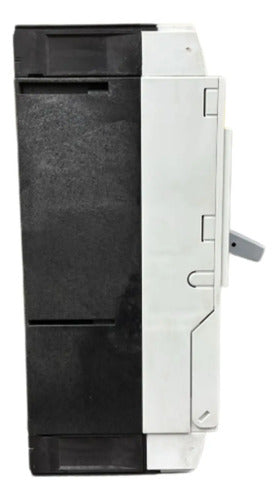 Disjuntor Tripolar 630a Lzms3-ae630 Eaton