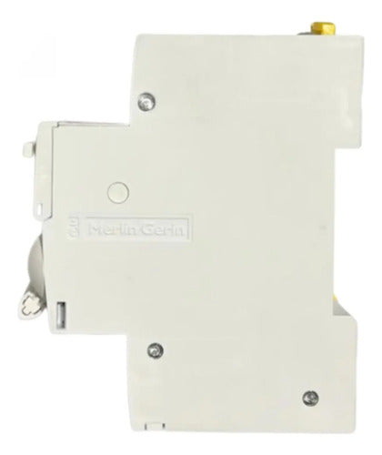 Disjuntor Diferencial 1p+n 10a 30ma 230v A9d37610 Schneider