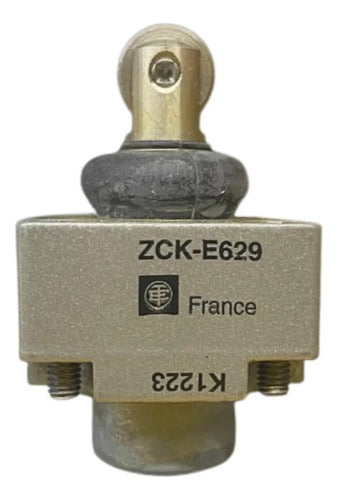 Cabeçote Chave Fim De Curso Pistão Zcke629 Telemecanique