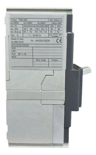 Disjuntor Caixa Moldada Sace Tmax T3 N 250 250a Abb