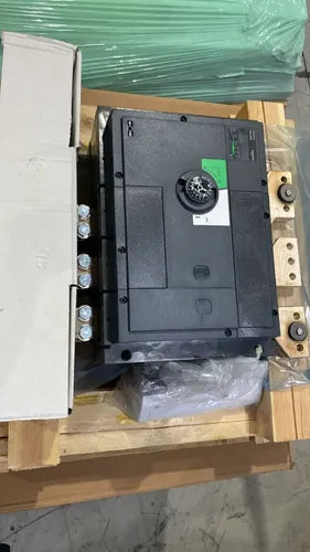 Chave Secc Tripolar 2000a Ins2000a 31338 Schneider Preto