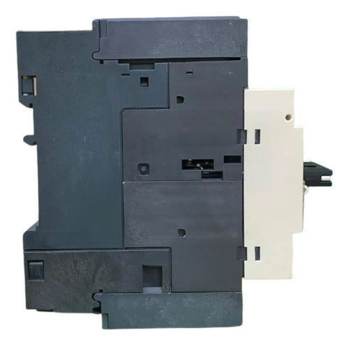 Disjuntor Motor Com Everlink 12-18a Gv3p18 Schneider 690v 50-60 Hz