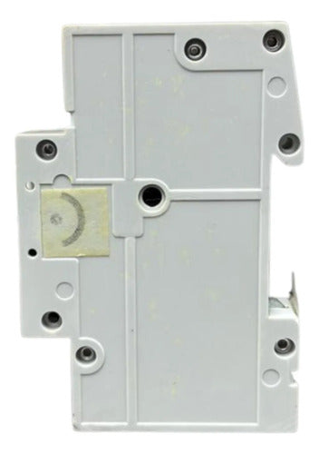 Kit Com 2: Disjuntor Unipolar 16a 5sx2116-7 Siemens