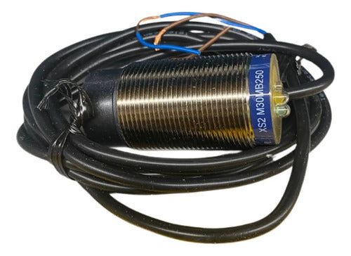 Sensor Indutivo M30 Sn15mm 2mts Xs2m30mb250 Telemecanique