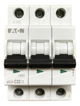Kit Com 2 Peças: Disjuntor Tripolar Bfaz4-c32/3 32a Eaton -