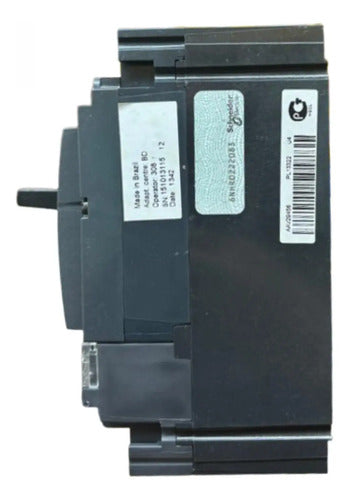 Disjuntor Tripolar 63a Nsx100b-tm63d Lv429552 Schneider