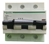 Disjuntor Easy9 3p 70a K32a3c70 Schneider - 50 60 Hz