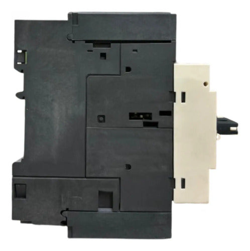 Disjuntor Motor 25a Manopla Rotativa Gv3l25 Schneider 690v 50-60hz