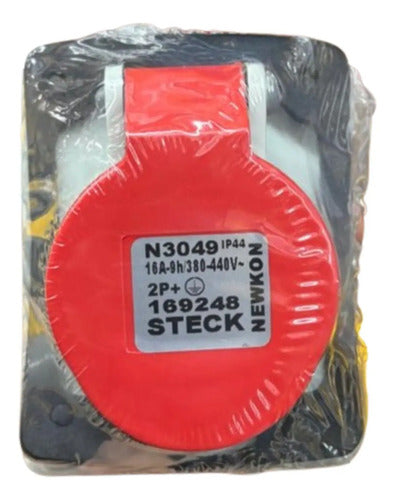 Tomada Emb N3049 2p+t 16a 380/440v 9h Vermelho Ip44 Steck Vermelho