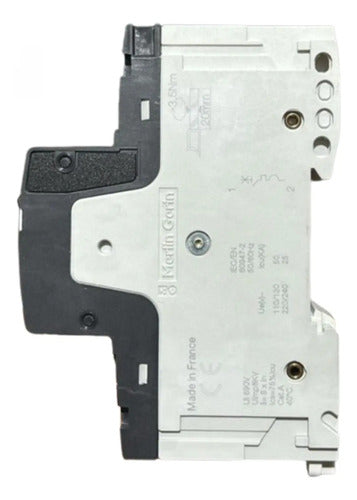 Disjuntor Unipolar Ng125n Curva C 10a 18610 Schneider 230 50/60 Hz