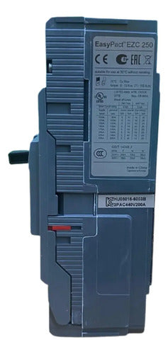 Disjuntor 200a Tripolar Ezc250n Ezc250n3200 Schneider 690v 50/60 Hz