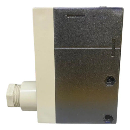 Sensor Fotoeletrico 12/24 Vcc Xujk123538 Telemecanique