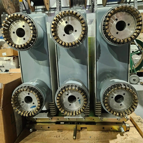 Disjuntor Siemens 3ae1286-7 Vácuo Motorizado Tripolar 3150a