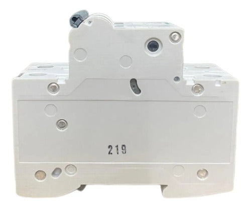 Disjuntor 5sl6220-7mb 2p C20 Siemens