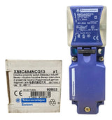 Sensor Indutivo 12/48vcc Npn Xs8c4a4ncg13 Telemecanique