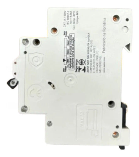 Kit Com 2 Peças: Disjuntor Tripolar Bfaz4-c25/3 25a Eaton