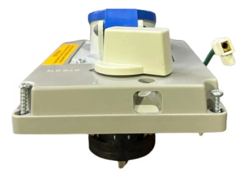 Tomada Emb 2p+t 16a 200/250 6h Azul Bq Ip44 S3046t Steck Azul