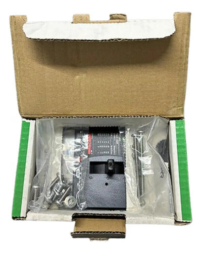 Disjuntor Tripolar 50a Nsx100f-tm50d Lv429633 Schneider