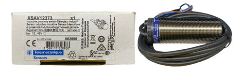 Sensor Indutivo De Monitoramento D30 Xsav12373 Telemecanique
