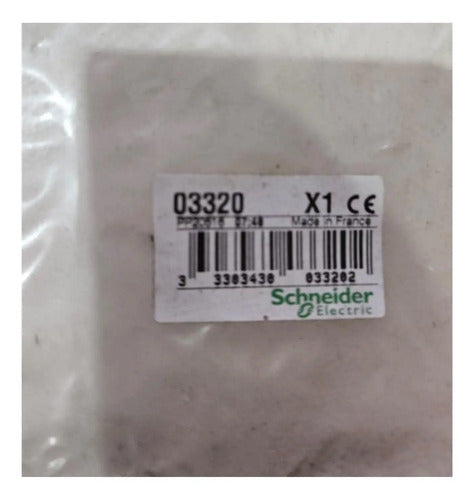 Placa Frontal Fupact Isft100 Verti. Lvs03320 03320 Schneider