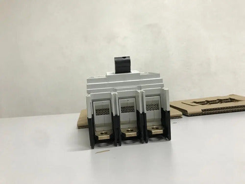 Disjuntor 500a 690v Fgn37dn500nf