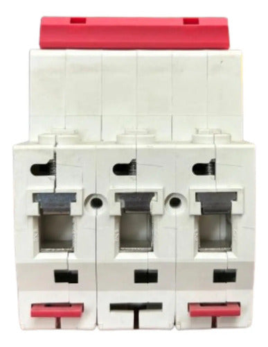Disjuntor Tripolar Sd-63c70 70a Curva C Steck